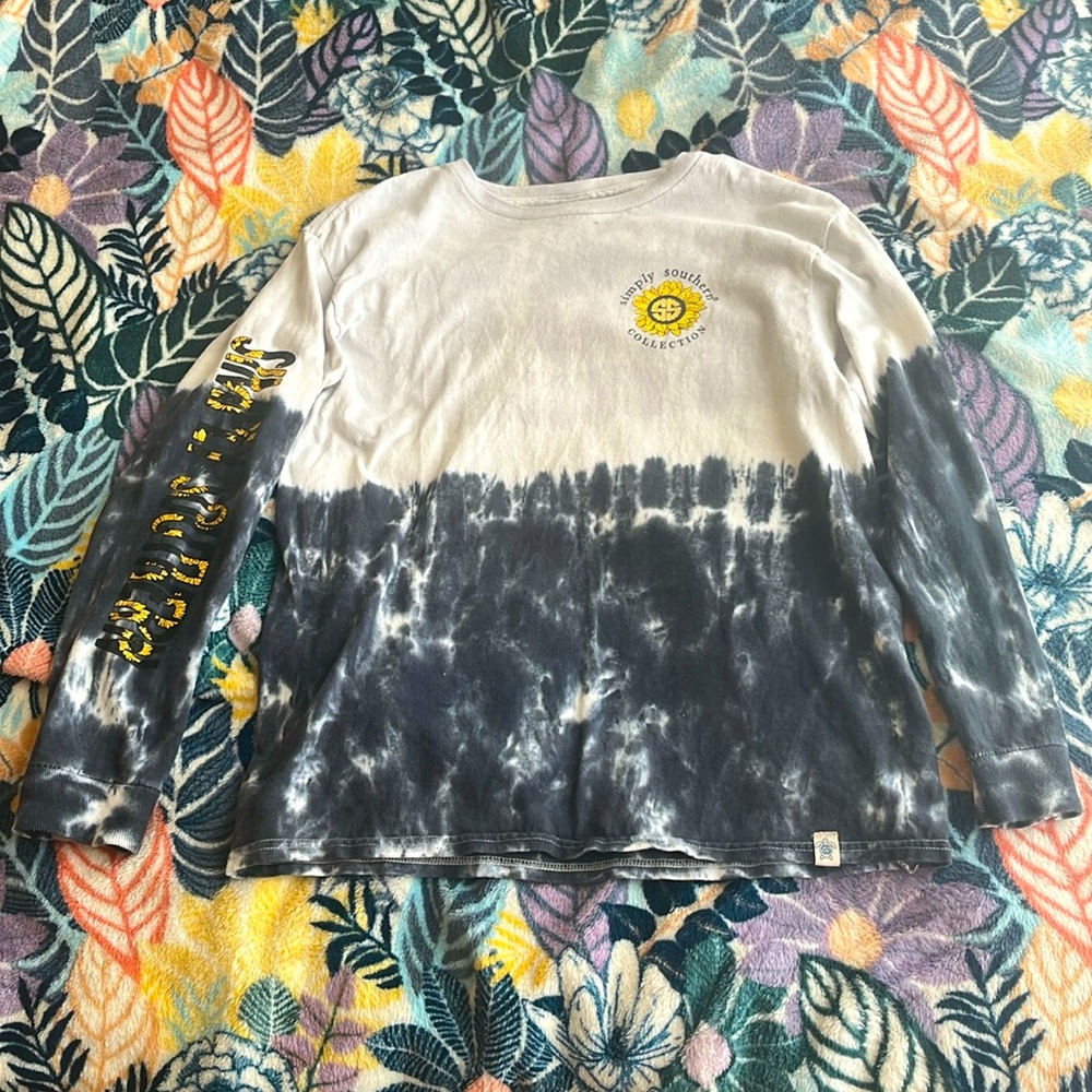 100% cotton no stains looks and feels brand new